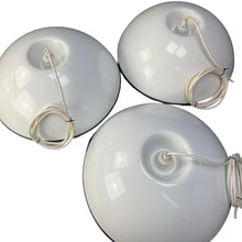 Lade das Bild in den Galerie-Viewer, 3-piece set of 1962 Flos Italy 'Relemme' pendant ceiling lamps designed by Castiglioni