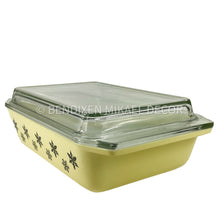 Load image into Gallery viewer, Vintage Pyrex Gaiety Range Casserole Dish – Spring Yellow with Black Snowflake Design (1958-1959) – Rare Collectible with Lid