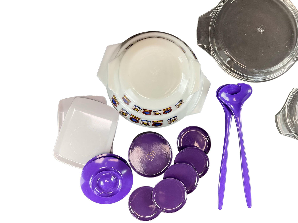 Gift Set - ROSTI Mepal Melamine & JAJ Pyrex UK. Vintage Iconic Design