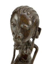 Lade das Bild in den Galerie-Viewer, Bronze sculpture of a man's head with braided hair on a white background
