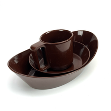 Lade das Bild in den Galerie-Viewer, Brown melamine cup and saucer set on a white background
