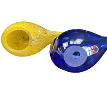 Load image into Gallery viewer, Pair of Handblown Glass Birds by Meri Lasi | Finnish Mid-century Art Glass, 1970s
Bottom detail
