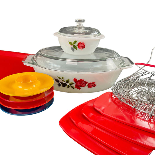 Gift Set - ROSTI Mepal Melamine & JAJ Pyrex UK. Vintage Iconic Design