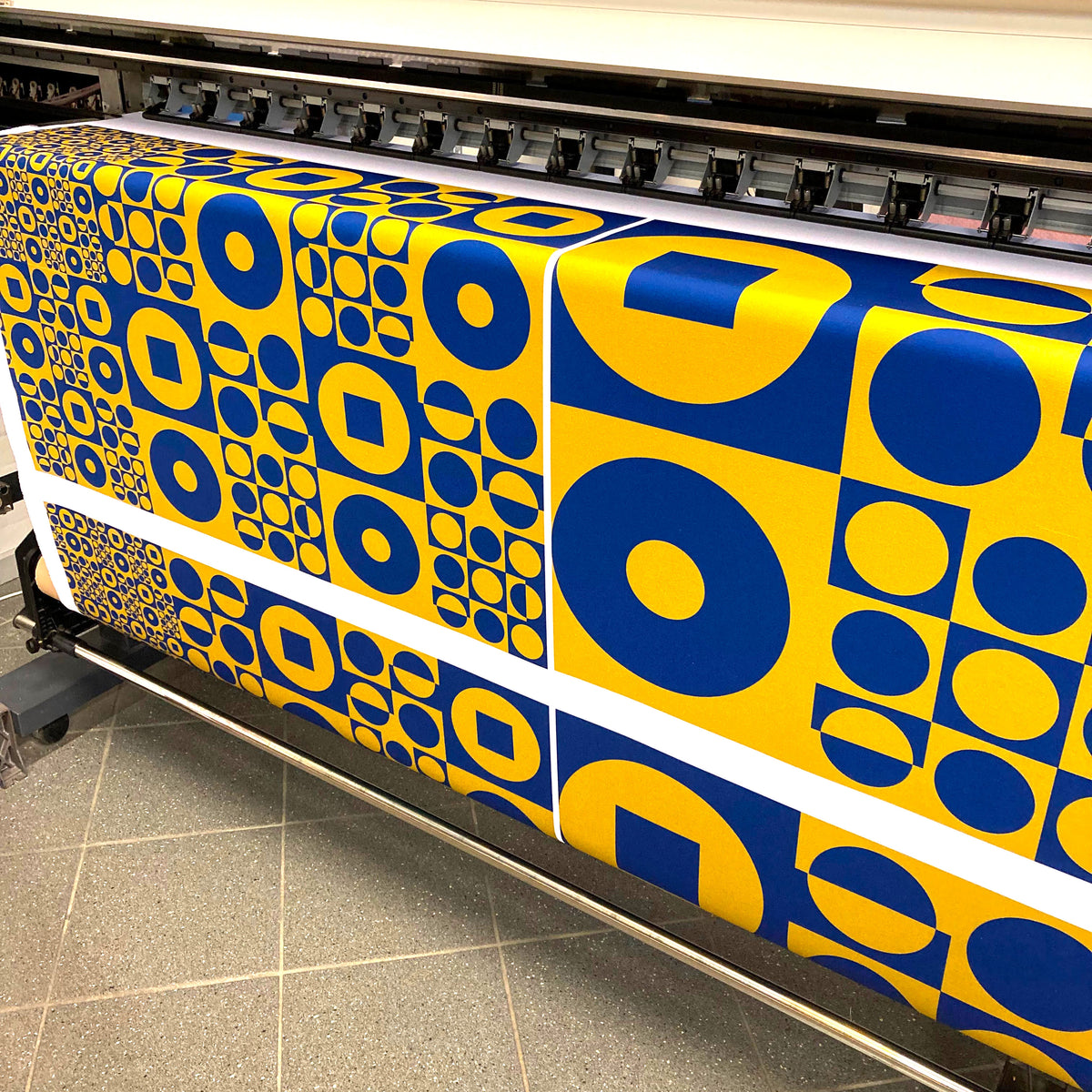 "ROUND SQUARE" Vintage Danish 60s-70s Inspired Fabric – Sustainable Cotton Twill & Half Panama – Custom Sizes & Dollhouse Scales