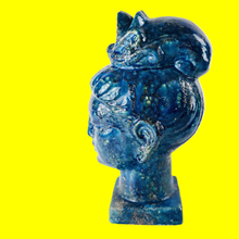 Load image into Gallery viewer, Kwan Guan Yin, Buddha, Italian Bitossi Aldo Londi bust 1960s
