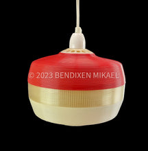 Lade das Bild in den Galerie-Viewer, DUTCH - Space - Age Groovi Pendant Light | 1960s | produced in Holland - MOJO Shop
