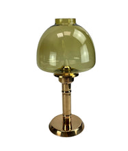 Indlæs billede til gallerivisning Hurricane light "Claudia" in brass and glass top in amber color. 2 pcs.

