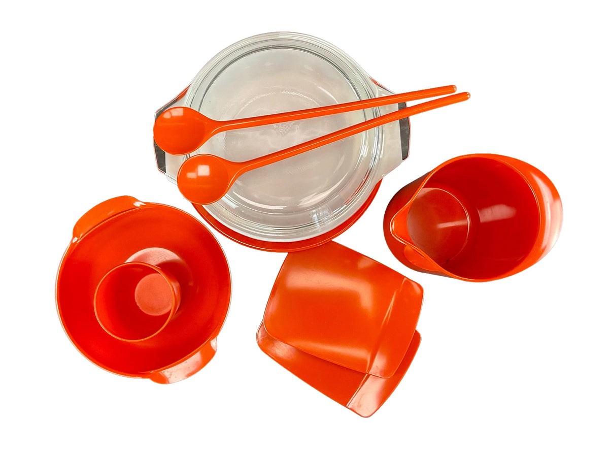 Gift Set - ROSTI Mepal Melamine & JAJ Pyrex UK. Vintage Iconic Design