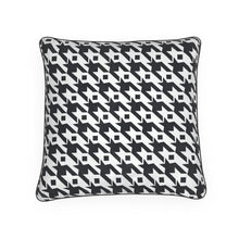 Load image into Gallery viewer, Classic Houndstooth Cushion in Black
